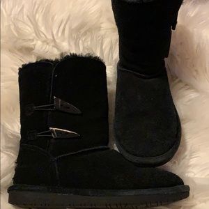 Bear Paw boots black